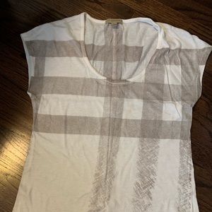 Burberry t-shirt